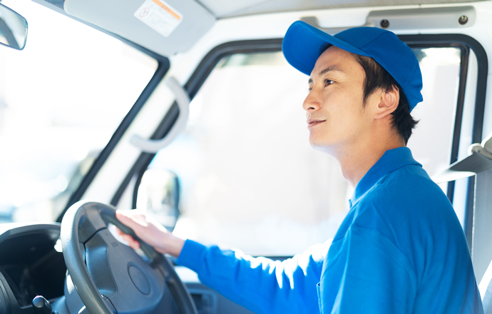 正社員 小型トラックドライバー（3t未満） 中型トラックドライバー（3t～6.5t） 大型トラックドライバー（6.5t～） トラックドライバー 軽貨物運送求人イメージ