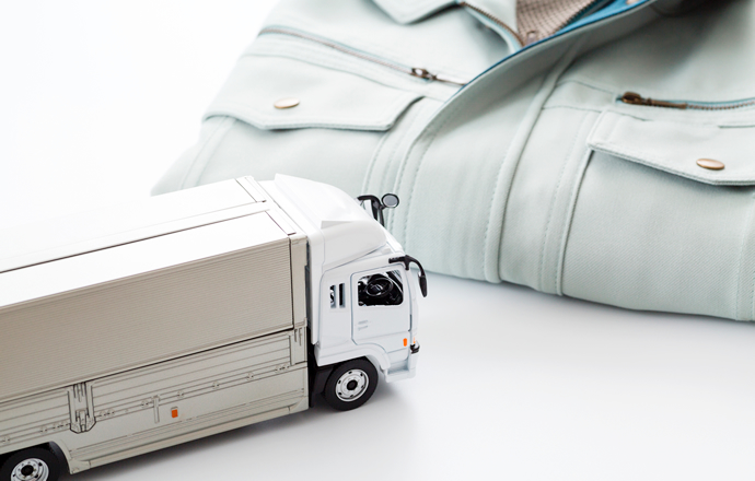 正社員 小型トラックドライバー（3t未満） 中型トラックドライバー（3t～6.5t） 大型トラックドライバー（6.5t～） トラックドライバー 軽貨物運送求人イメージ