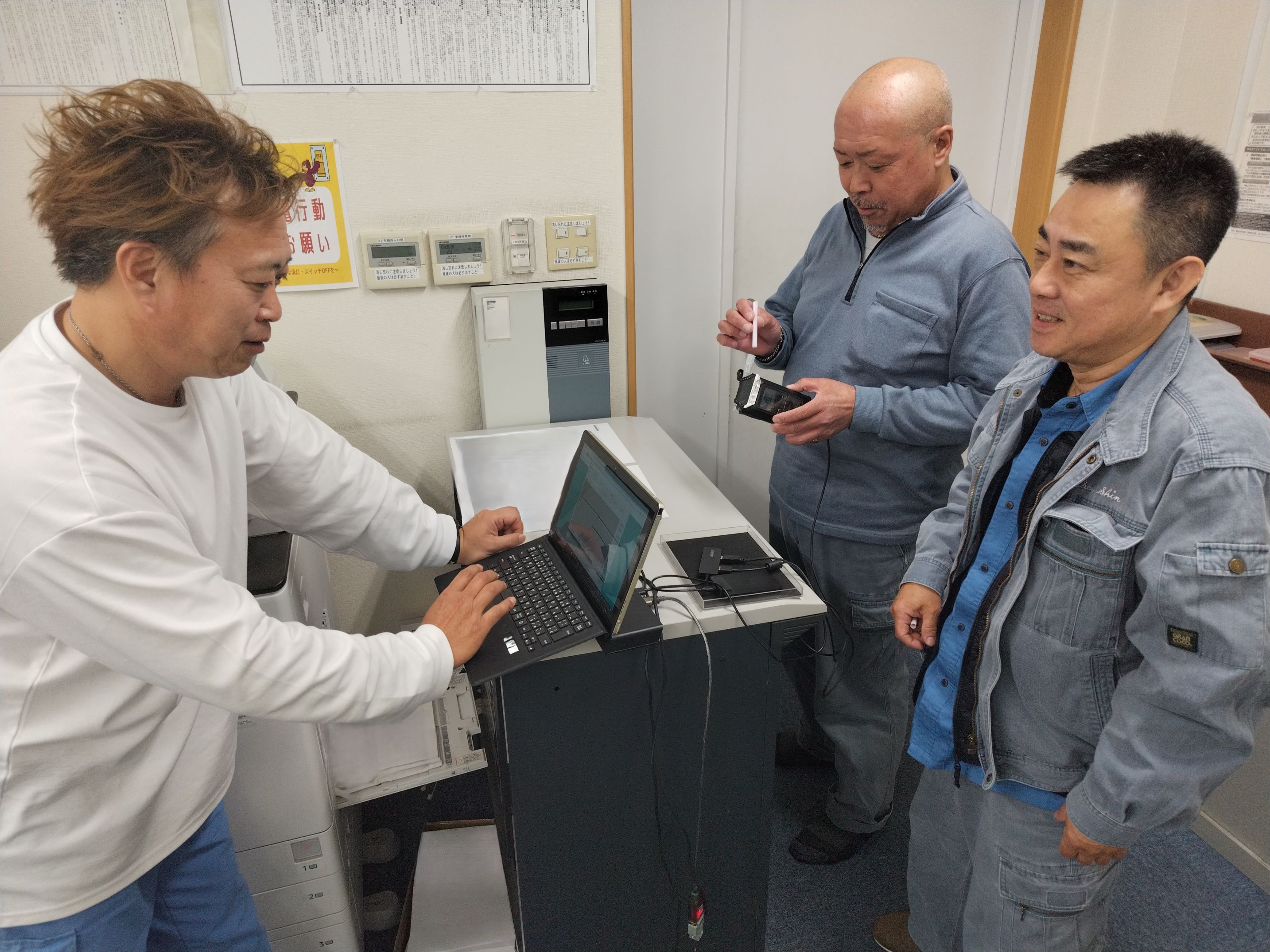 三新運輸株式会社 北関東営業所の正社員 大型トラックドライバー コンテナドライバー トラックドライバーの求人情報イメージ3
