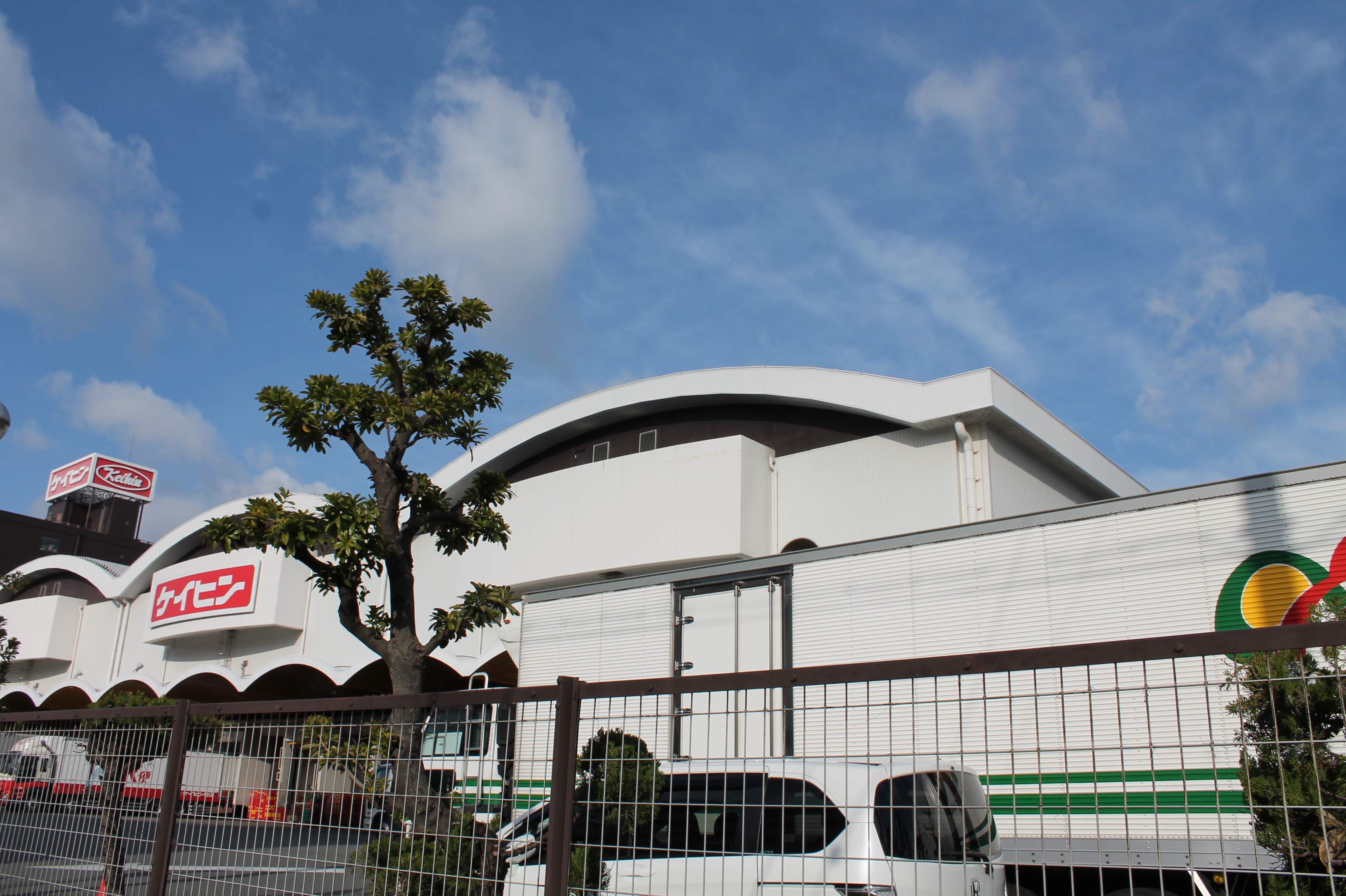 株式会社シーエックスカーゴ 神戸営業所の正社員 大型トラックドライバーの求人情報イメージ2